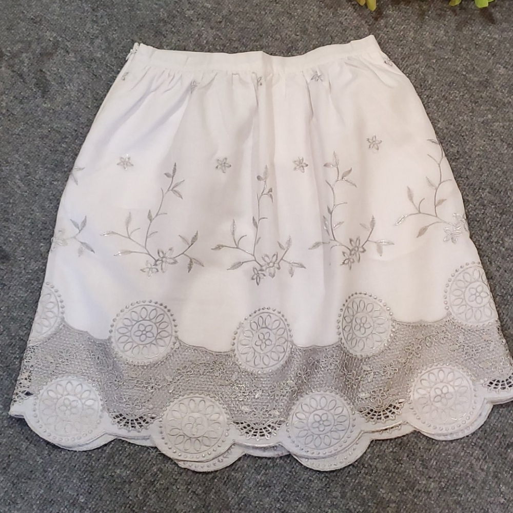 White Embroidered Scalloped Midi Skirt
